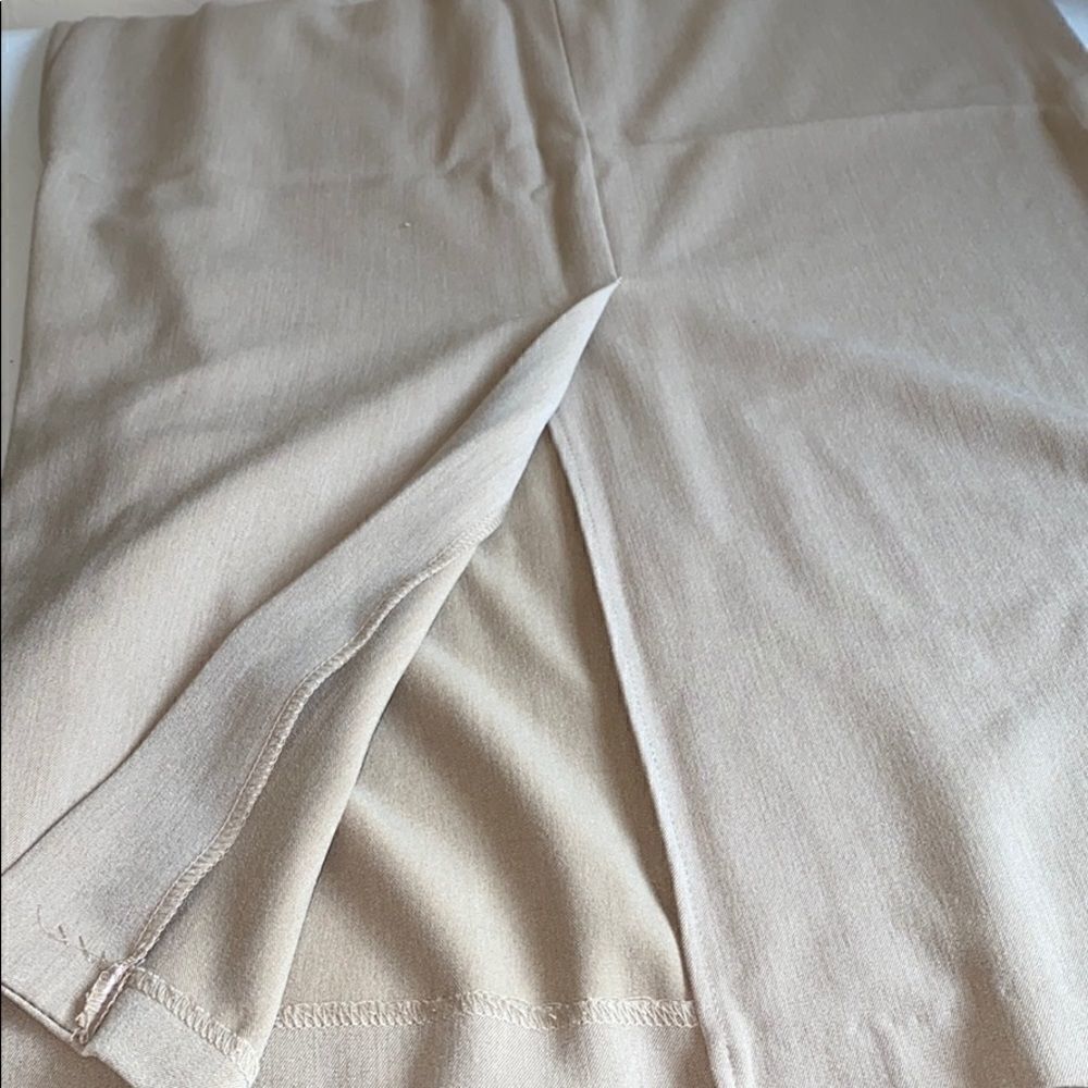 Sag Harbor Stretch • A line skirt - Picture 6 of 8